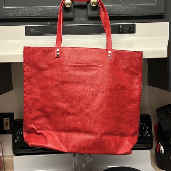 Thirty-One Around Town Tote - Picture 3 of 10